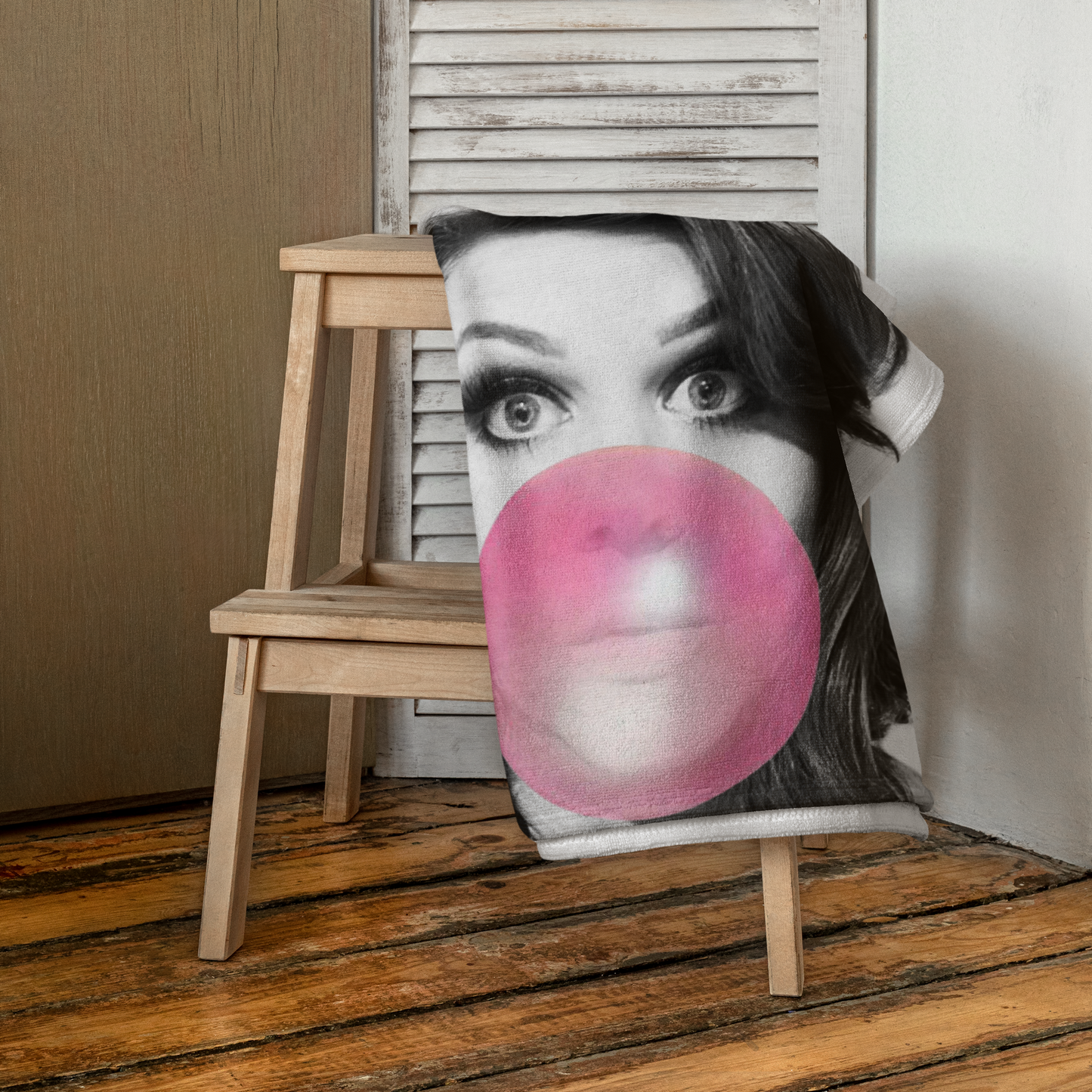 Rosalyn Towel